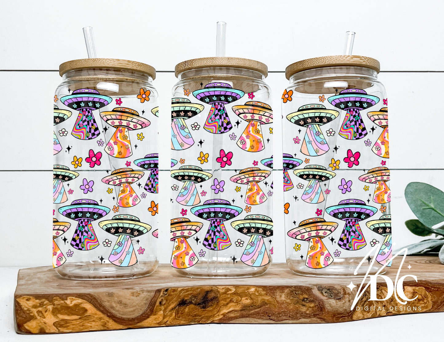 Groovy UFO 16oz Wrap Digital PNG